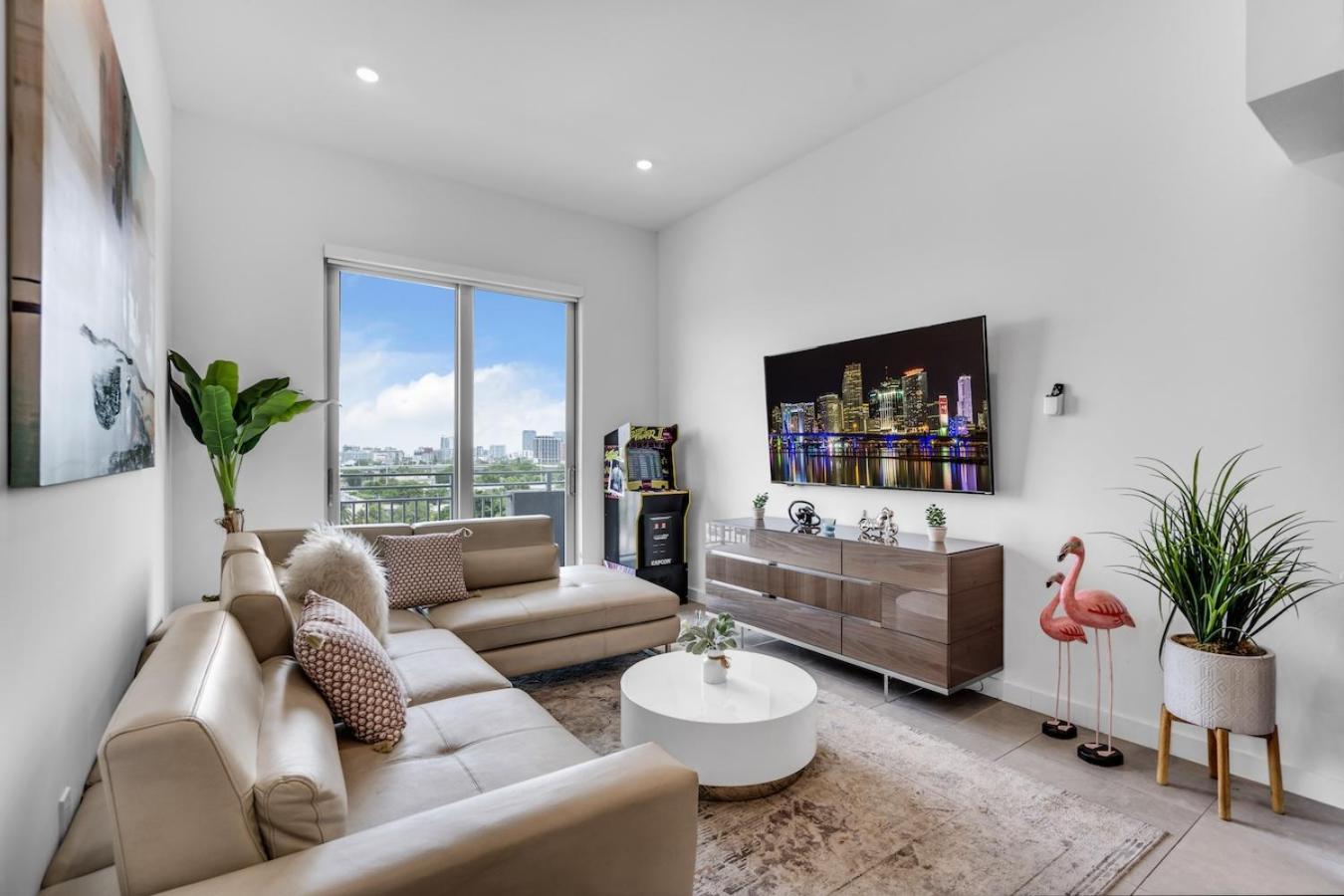 Urban Escape 3 Bed Unit Near Brickell And Wynwood Apartment Miami Bagian luar foto