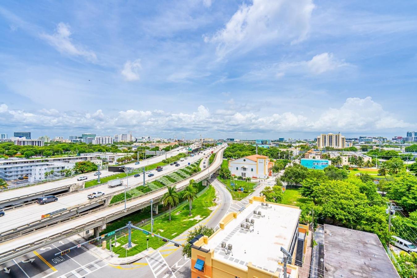 Urban Escape 3 Bed Unit Near Brickell And Wynwood Apartment Miami Bagian luar foto